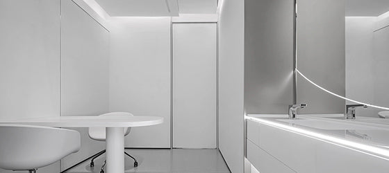 Circumstances, stay, change